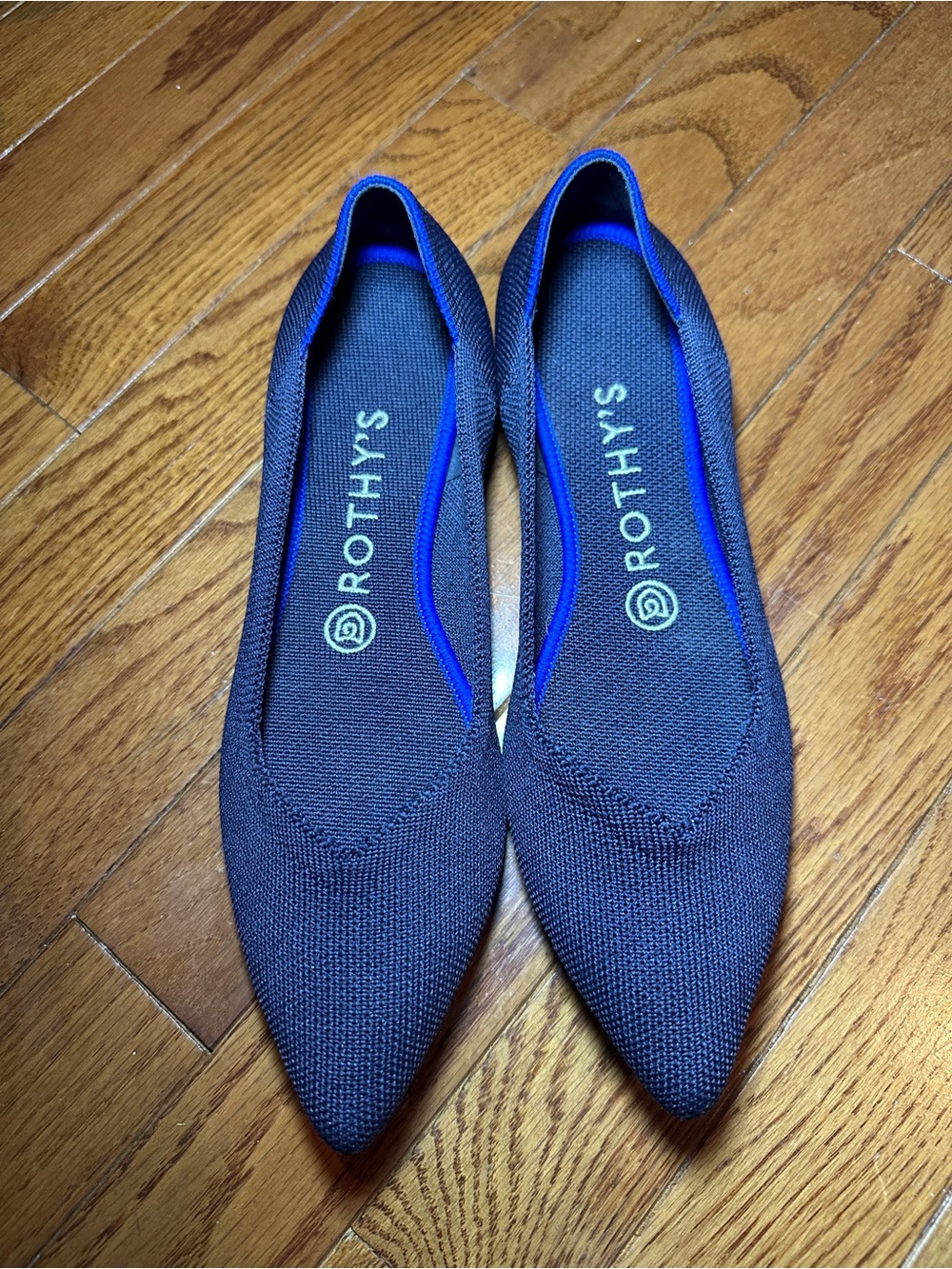 Rothy's "THE POINT" Navy Blue Knitted Pointed Toe Slip On Flats Womens Size 8